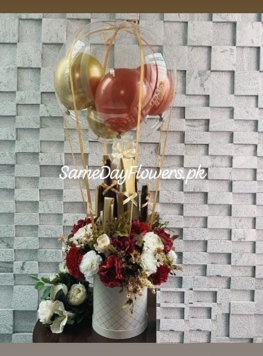 Flowers Box Multan - SameDayFlowers.pk