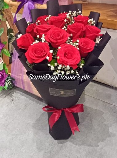 Red Roses Bouquet Online Faisalabad - SameDayFlowers.pk