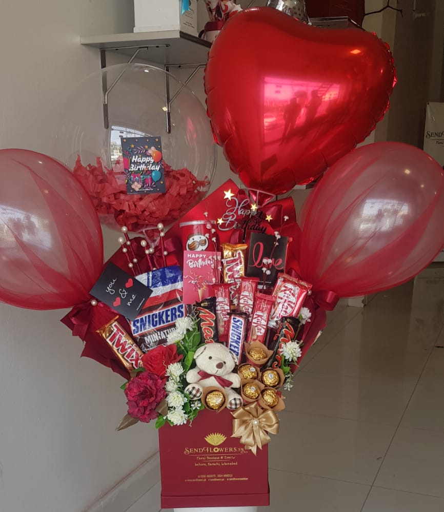 Valentine's Day Gift Delivery Valentine's Day Gift Delivery Faisalabad - Same Day Flowers
