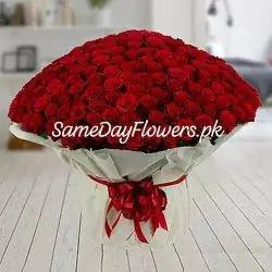 Red Roses Bouquet Online Pakistan - SameDayFlowers.pk