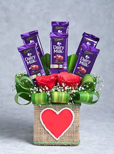 Dairy Milk and Roses Lahore - Same Day Flowers