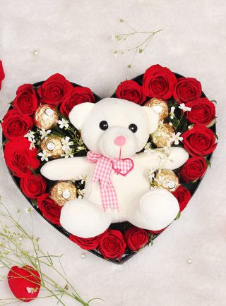 Valentine Gifts for Her Pakistan - Same Day Flowers