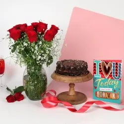 Flowers and Cakes Faisalabad - SameDayFlowers.pk