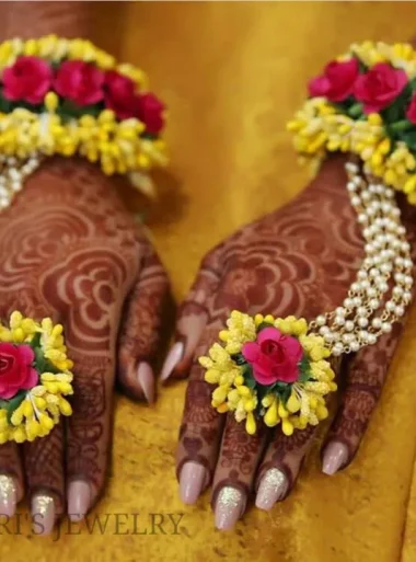 Buy Premium Haldi Set with same day delivery