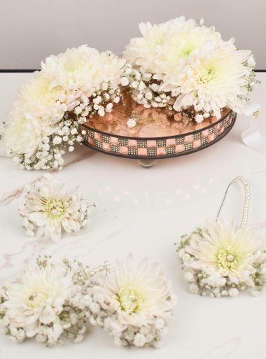 Flowers Jewelry Set Lahore - Same Day Flowers