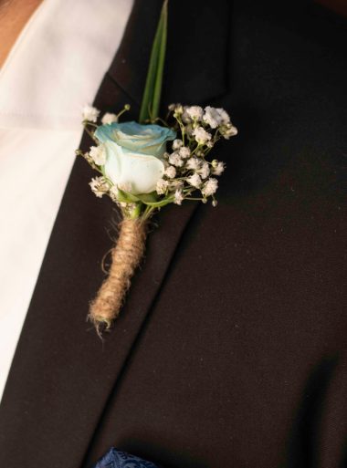 Groom Pocket Flowers Lahore - Same Day Flowers