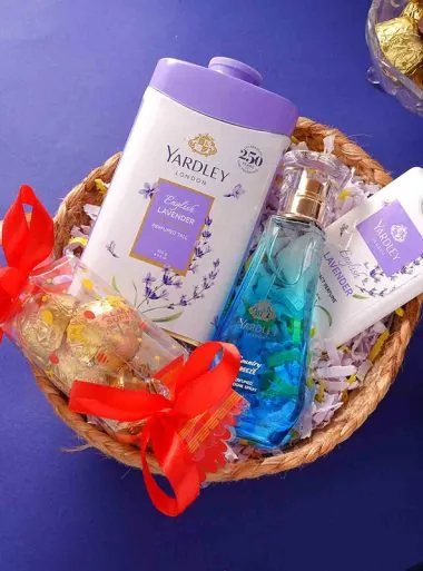 Yardley Gift Set for Her Pakistan - Same Day Flowers