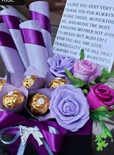 Flowers and Chocolates Lahore - SameDayFlowers.pk
