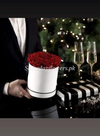 Flowers Delivery Valentine's Day Lahore - SameDayFlowers.pk
