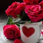 Roses and Love Mug gift set for romantic occasions