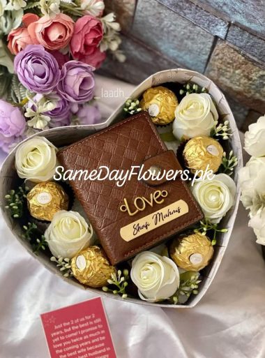 Love Combo Gift Box - Same Day Flowers