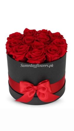 Elegant romantic rose box gift
