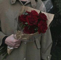 Valentine Day Flowers Lahore - SameDayFlowers.pk