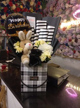 Birthday Flowers and Gifts Lahore - SameDayFlowers.pk