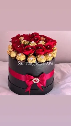 Buy Love Combo Box from Same Day Flowers