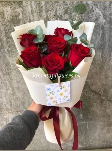 Beautiful Mutual Love Bouque - Same Day Flowers