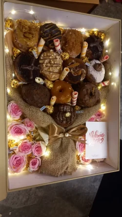 Donuts and Flowers Karachi - SameDayFlowers.pk