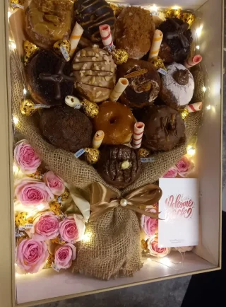 Donuts and Flowers Karachi - SameDayFlowers.pk