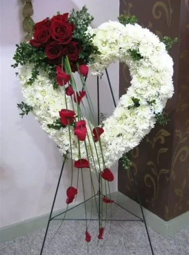 Send Funeral Flowers Online Lahore - SameDayFlowers.pk