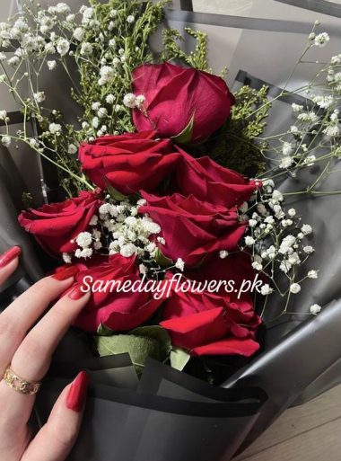 8 Imported Roses - Same Day Flowers