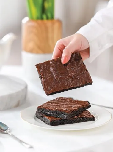 Chocolates Brownie Lahore - SameDayFlowers.pk