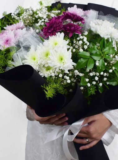 Flower Bouquet Lahore - SameDayFlowers.pk