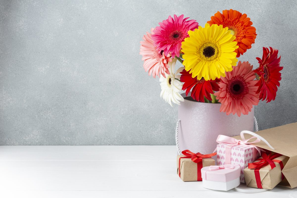 Fresh Flowers Delivery Lahore - samedayflowers.pk