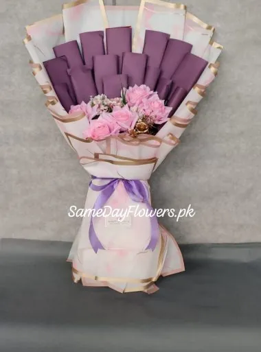 Mother's Day Bouquet Lahore - SameDayFlowers.pk
