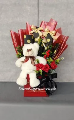 Valentine's Day Gifts for Her Lahore - SameDayFlowers.pk