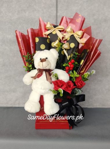 Valentine's Day Gifts for Her Lahore - SameDayFlowers.pk
