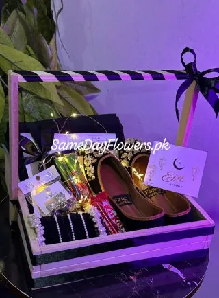 Eid ul Fitr Gift Basket Lahore - SameDayFlowers.pk