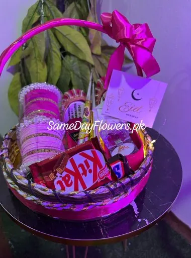 Eid Mubarak Gift Basket Lahore - SameDayFlowers.pk
