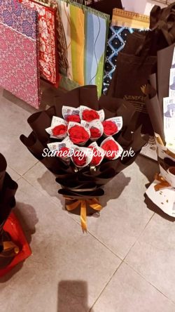 Eidi Gift for Wife Lahore - SameDayFlowers.pk