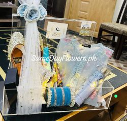 Best Eid Gifts for Wife Lahore - SameDayFlowers.pk