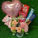 Mother's Day Flower Mug Lahore - SameDayFlowers.pk