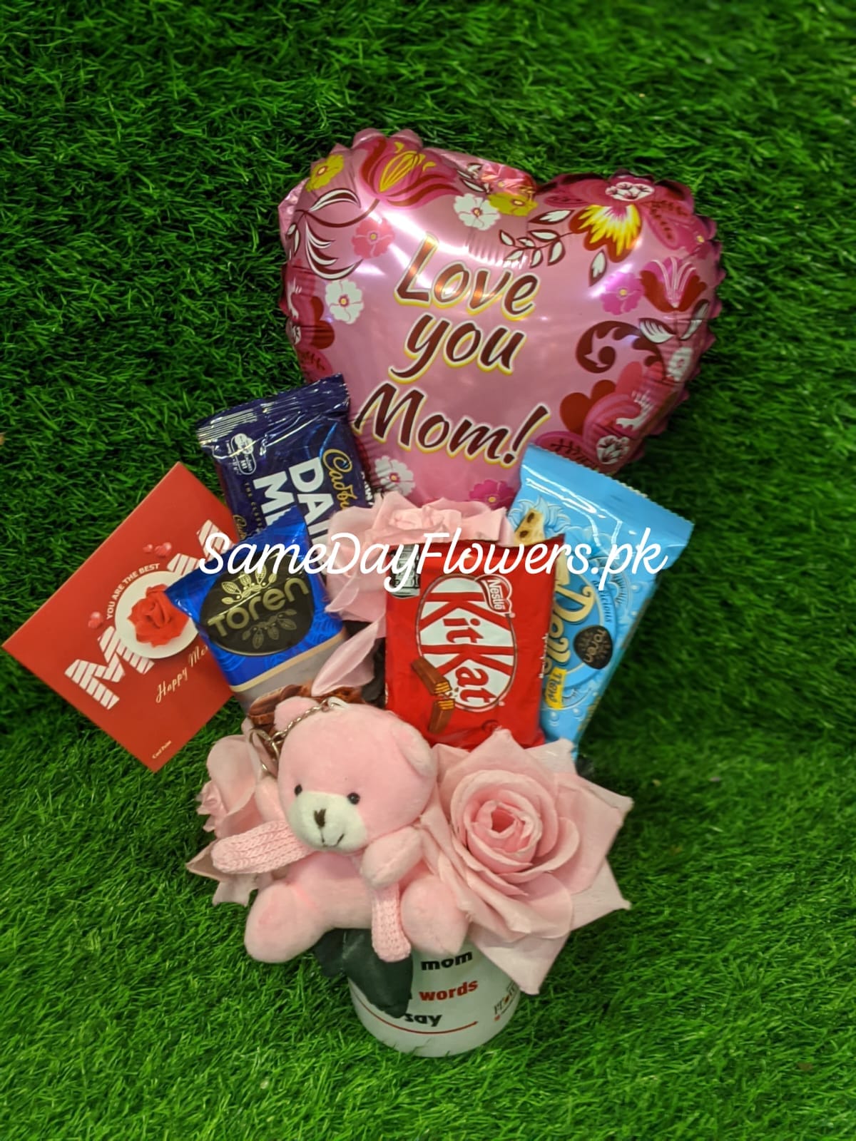 Mom Special Mug Flower Gifts for Mothers day Lahore - SameDayFlowers.pk