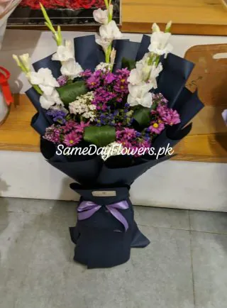 Mother's Day Flowers Bahawalpur - SameDayFlowers.pk