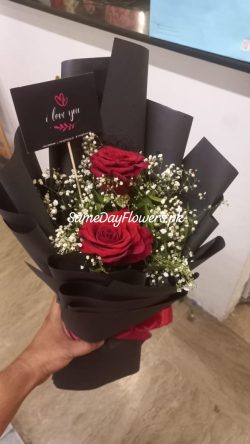 Valentine Flowers Bouquet Pakistan - SameDayFlowers.pk