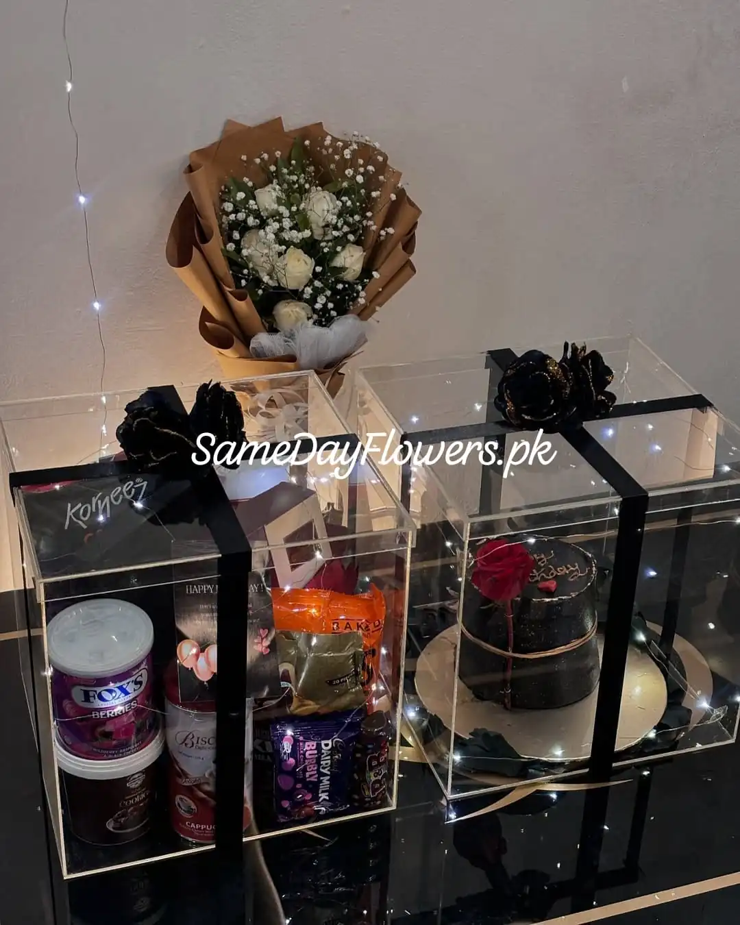 Amazing Deal Send Gift for Mother's Day Lahore - SameDayFlowers.pk