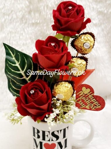 Gift Delivery for Mom Lahore - SameDayFlowers.pk