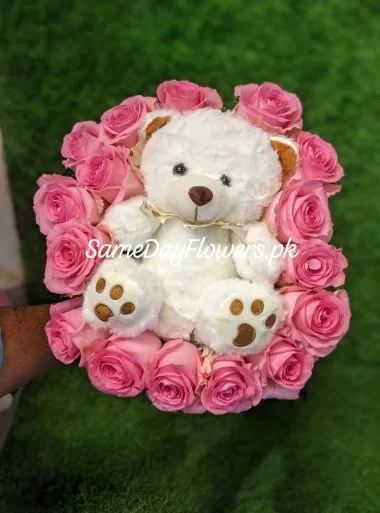 Gifts for Mother's Day Delivery Karachi - SameDayFlowers.pk