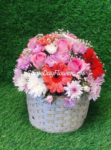 Mother's Day Flowers Basket Sialkot - SameDayFlowers.pk