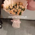 Roses Bouquet for Mother's Day Karachi - SameDayFlowers.pk