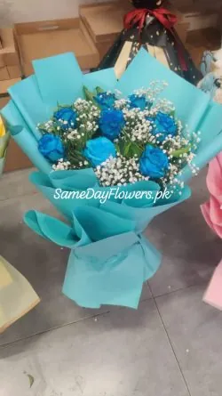 Blue Roses for Father's Day Lahore - SameDayFlowers.pk