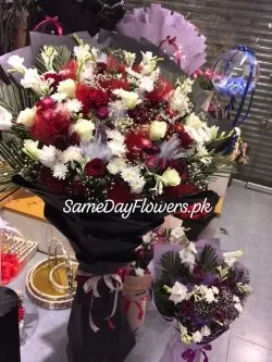 Big Huge Flower Bouquet Lahore - SameDayFlowers.pk