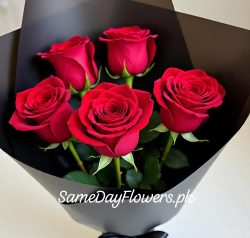 Imported Roses Delivery Pakistan - SameDayFlowers.pk
