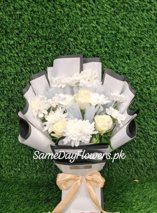 White Birthday Bouquet Lahore - SameDayFlowers.pk
