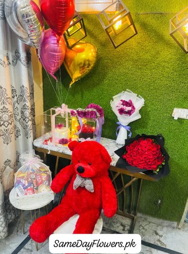 Best Valentine's Day flower deals Lahore - SameDayFlower.pk