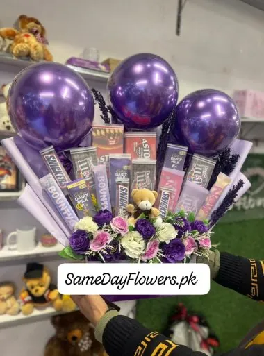 Birthday Chocolate Box for Her Lahore - SameDayFlowers.pk
