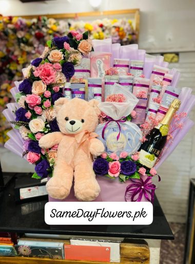 Teddy Bear Chocolate Box Lahore - SameDayFlowers.pk